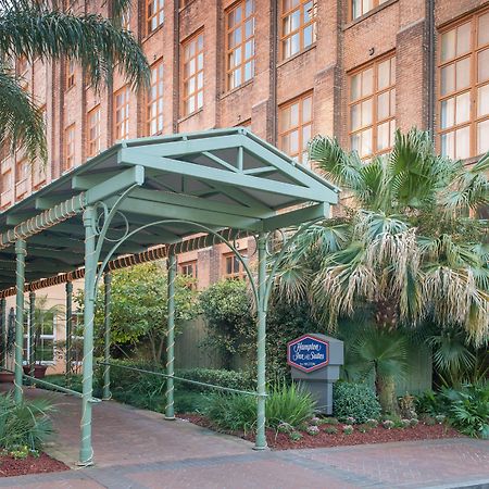 Hampton Inn And Suites New Orleans Convention Center Exteriér fotografie